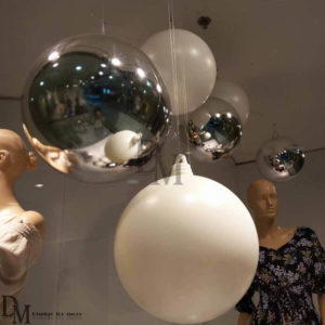 balloon window display