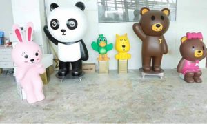 animal figurines