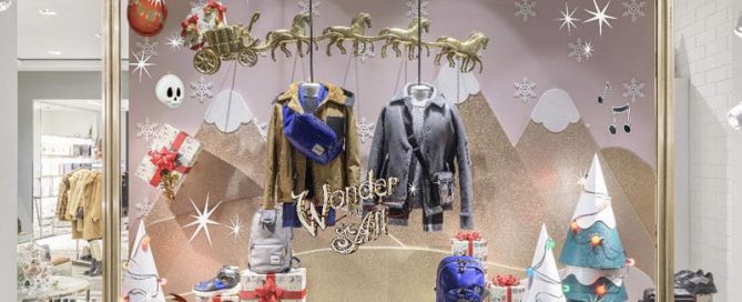 Christmas Window Displays Created by DM Window Display – Visual